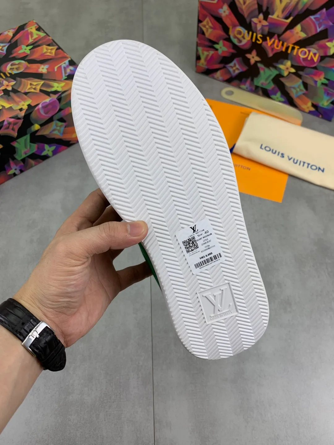 Men's men's shoes💰P520💰[New model]🆘High quality cowhide [Louis Vuitton]LV official website latest model🎁casual and fashionable men's shoes👟hot style💥simple and elegant style, exclusive for trendy men. Unique official website latest brand elements👑original decoration, fashionable and generous, the fabric is made of original denim➕comfortable and breathable mesh lining➕cow leather feet ✅The official website specifies wear-resistant casual outsole, the classic model is taken in real life🎬Color: 5⃣️colors available😍Number of codes: 38-44 Full set of packaging